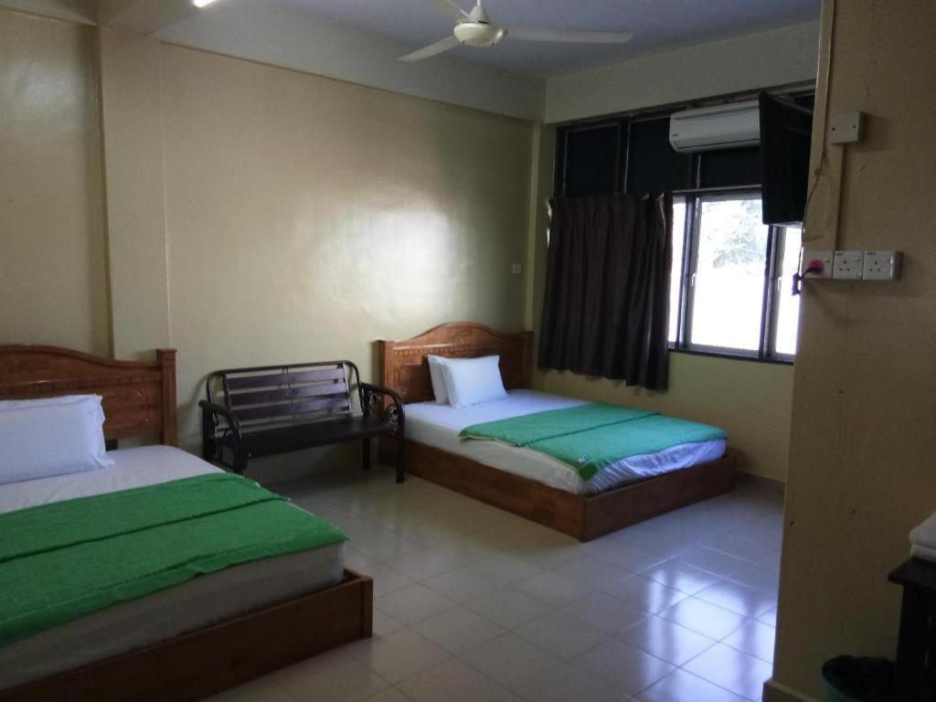 History Hotel Kangar Eksteriør bilde